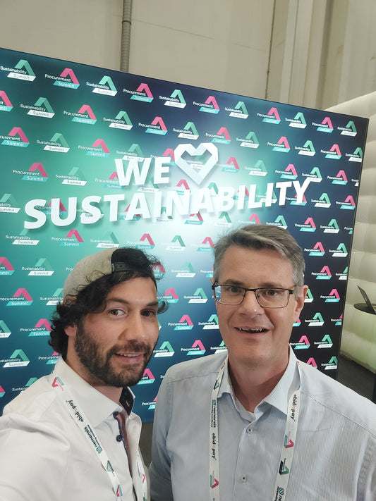 Herr Holschbach Dozent der FH-SWF und der Gründer Arnaud Huber von Pick!tUp